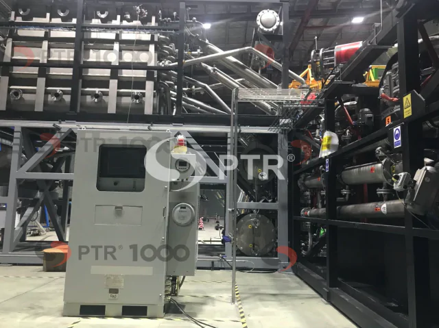 Instalace plně automatizovaného Spektrofotometrického analyzačního komplexu (SAC-PTR) pro kontinuální měření složení PTR plynu na jednotce PTR 1000 kW6 v Číně